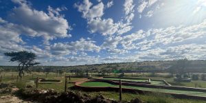 Mini golf terminado en desarrollo de terrenos campestres en Aguascalientes